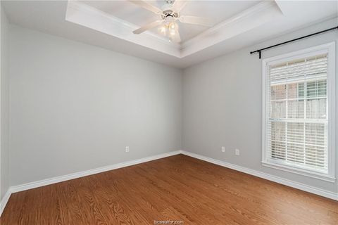 Tiny photo for 914 Gardenia Street, College Station, TX 77845 (MLS # 26000468)
