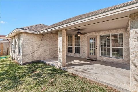 Tiny photo for 914 Gardenia Street, College Station, TX 77845 (MLS # 26000468)