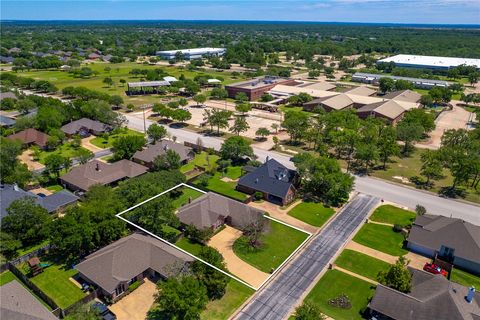 Tiny photo for 4607 Caddie Court, College Station, TX 77845 (MLS # 26005143)