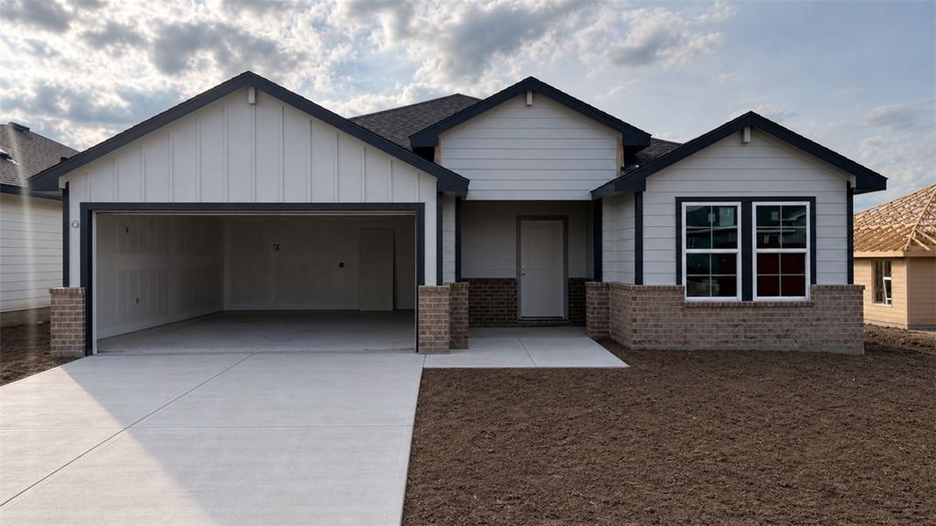 Photo of 10646 Knox Landing Drive, Bryan, TX 77845 (MLS # 26005103)