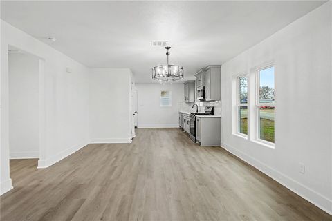 Tiny photo for 902 Post Oak Street, Hearne, TX 77859 (MLS # 26000980)