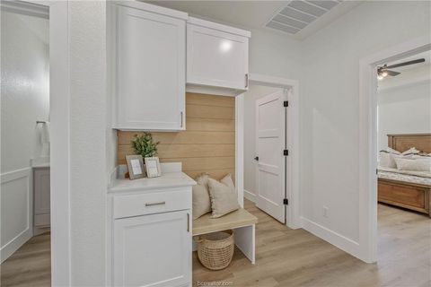 Tiny photo for 23 High Meadow Trail, Franklin, TX 77856 (MLS # 26001916)