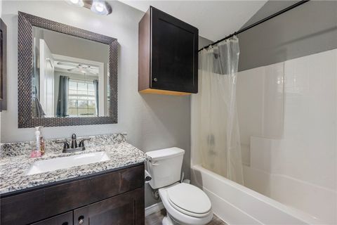 Tiny photo for 301 Southwest Parkway Pkwy #330, College Station, TX 77840 (MLS # 25013320)