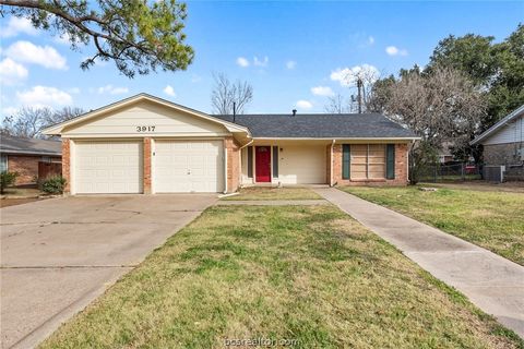 Photo of 3917 Hilltop Drive, Bryan, TX 77801 (MLS # 26001662)
