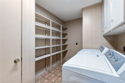 Tiny photo for 3917 Hilltop Drive, Bryan, TX 77801 (MLS # 26001662)