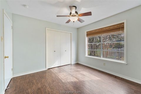 Tiny photo for 3917 Hilltop Drive, Bryan, TX 77801 (MLS # 26001662)