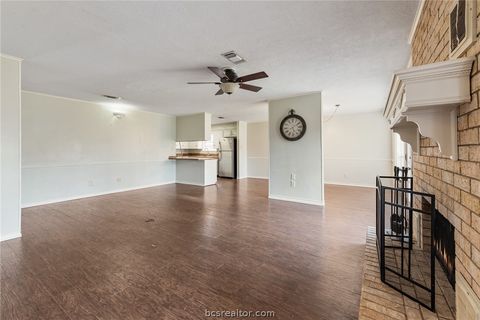 Tiny photo for 3917 Hilltop Drive, Bryan, TX 77801 (MLS # 26001662)