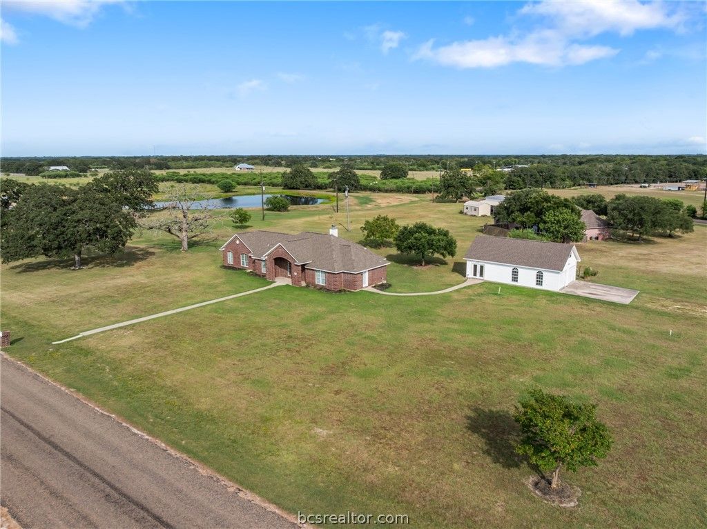 Photo of 6100 Whitetail Lane, Bryan, TX 77808 (MLS # 26005712)
