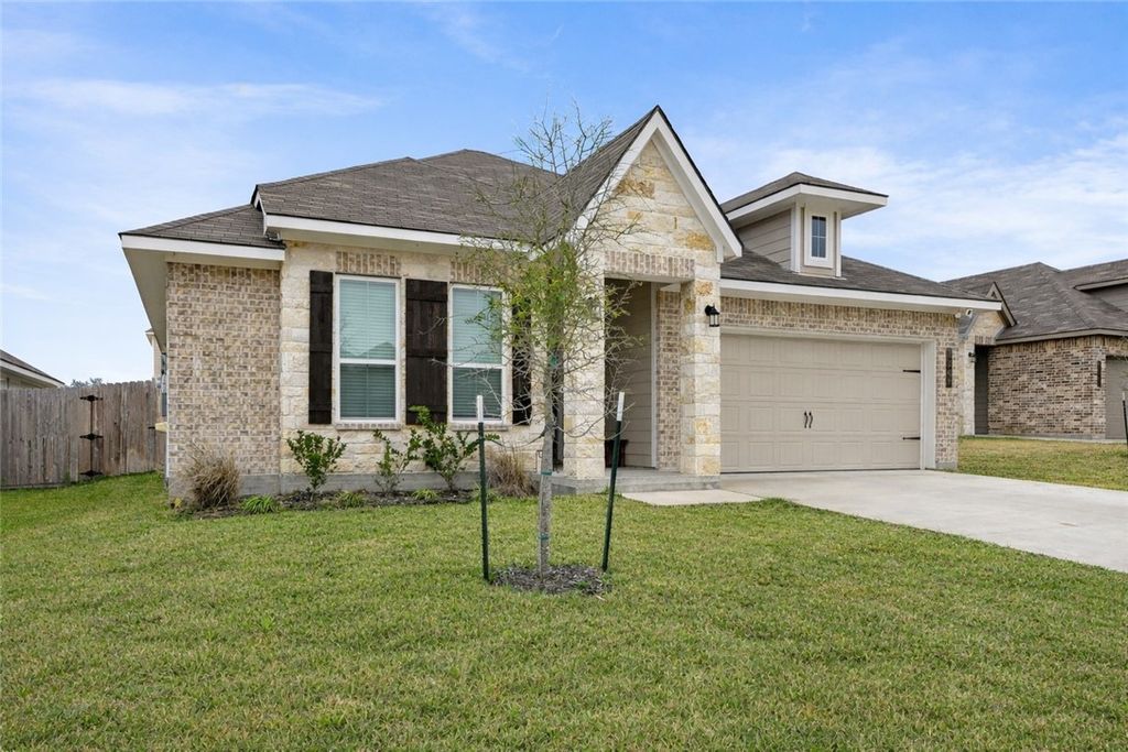 Photo of 2208 Johnny Lyon Court, Bryan, TX 77807 (MLS # 26003080)