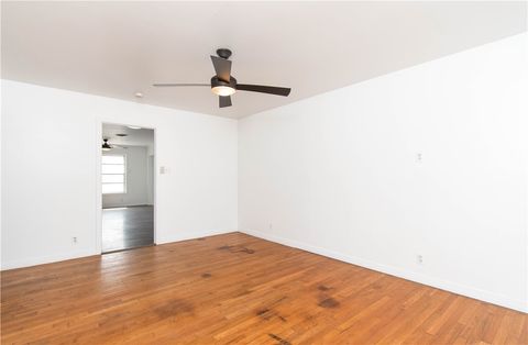 Tiny photo for 301 E WALKER Avenue, Other, TX 76501 (MLS # 26004242)