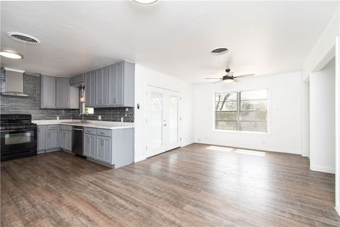 Tiny photo for 301 E WALKER Avenue, Other, TX 76501 (MLS # 26004242)