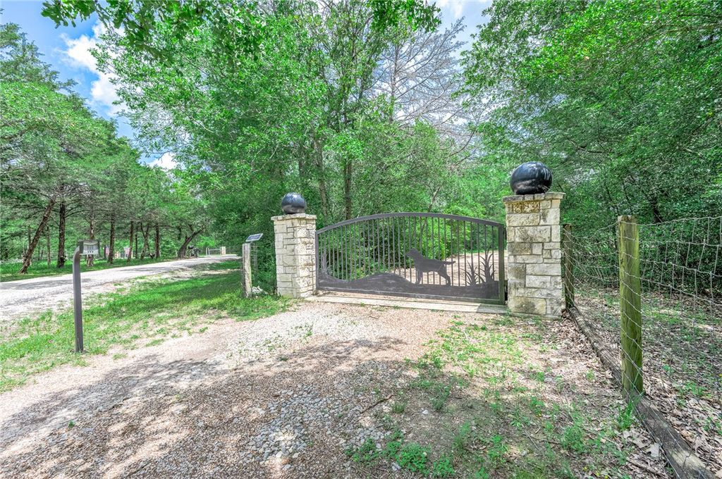 Photo of 4992 Whispering Oaks Drive, College Station, TX 77845 (MLS # 26006049)