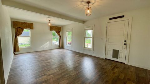 Tiny photo for 504 S Pine Street, Calvert, TX 77837 (MLS # 25012494)