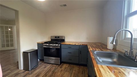 Tiny photo for 504 S Pine Street, Calvert, TX 77837 (MLS # 25012494)