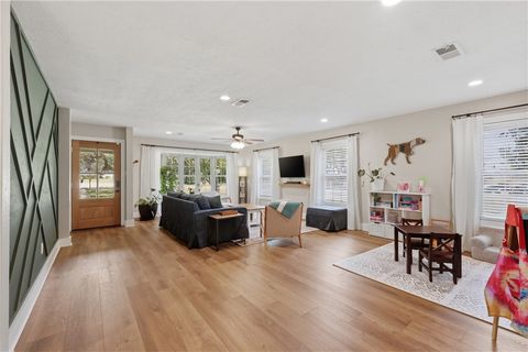Tiny photo for 515 Crescent Drive, Bryan, TX 77801 (MLS # 26006477)