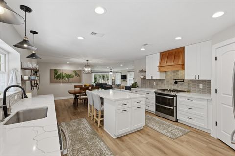 Tiny photo for 515 Crescent Drive, Bryan, TX 77801 (MLS # 26006477)