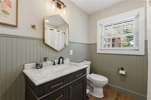 Tiny photo for 515 Crescent Drive, Bryan, TX 77801 (MLS # 26006477)
