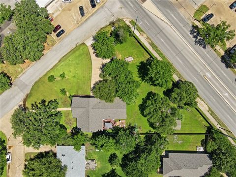 Tiny photo for 515 Crescent Drive, Bryan, TX 77801 (MLS # 26006477)