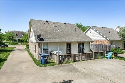 Tiny photo for 2413 Pintail Loop, College Station, TX 77845 (MLS # 26003203)