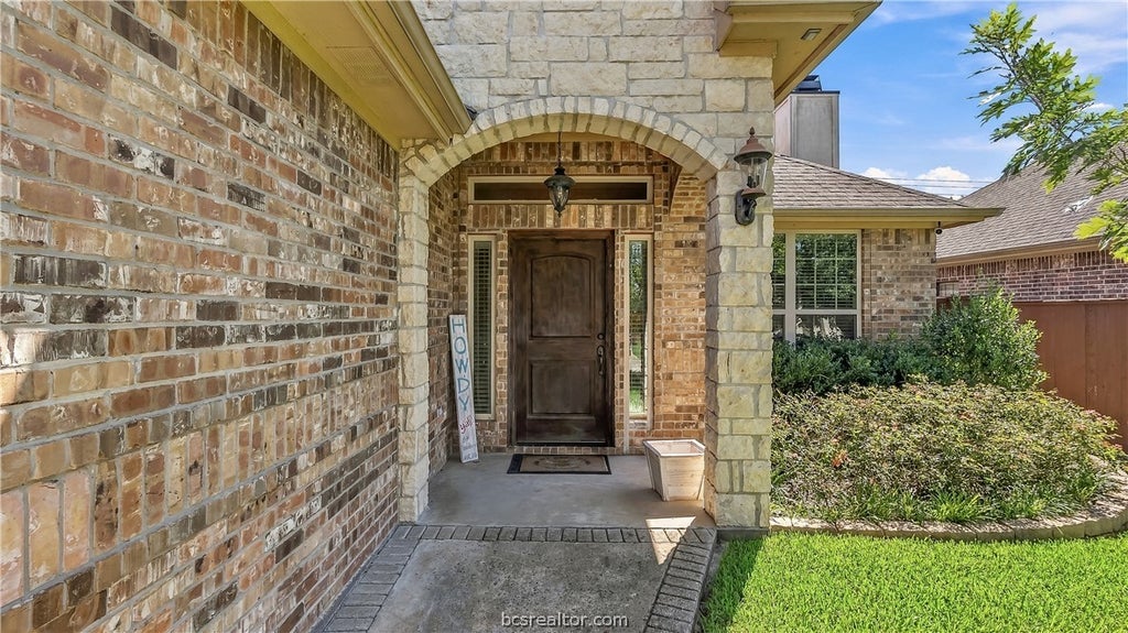 Photo of 4230 Rock Bend Drive, College Station, TX 77845 (MLS # 26012000)