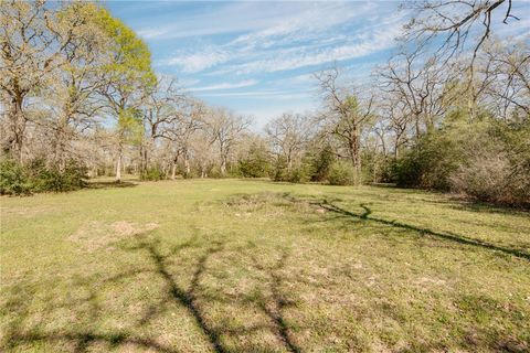 Tiny photo for 3901 Millican Creek Trail, College Station, TX 77845 (MLS # 25013164)