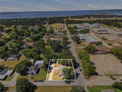 Tiny photo for 471 8th Street, Somerville, TX 77879 (MLS # 26010532)