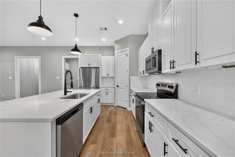 Tiny photo for 2105 Aleppo Court, Bryan, TX 77807 (MLS # 26010636)