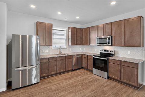 Tiny photo for 4702 Los Pines Way, Bryan, TX 77807 (MLS # 26009078)