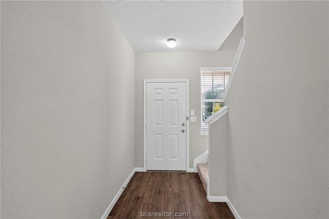 Tiny photo for 4702 Los Pines Way, Bryan, TX 77807 (MLS # 26009078)