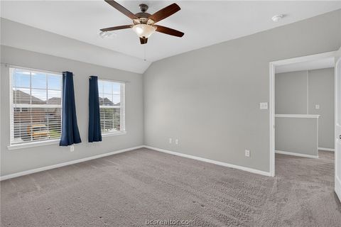 Tiny photo for 4702 Los Pines Way, Bryan, TX 77807 (MLS # 26009078)