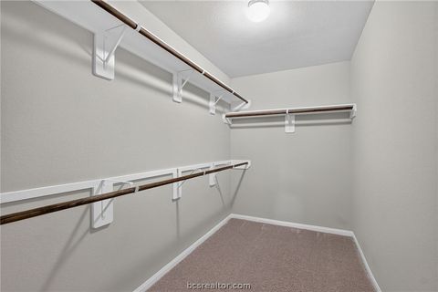 Tiny photo for 4702 Los Pines Way, Bryan, TX 77807 (MLS # 26009078)