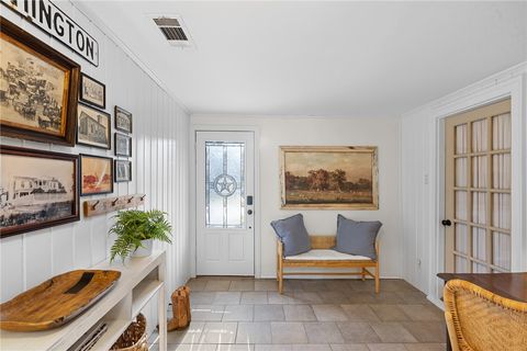 Tiny photo for 1506 E Washington Ave Ave, Navasota, TX 77868 (MLS # 25012898)