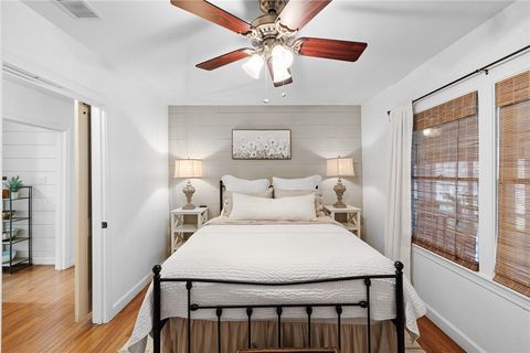 Tiny photo for 1506 E Washington Ave Ave, Navasota, TX 77868 (MLS # 25012898)