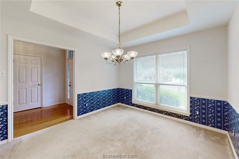 Tiny photo for 4603 Colonial Circle, College Station, TX 77845 (MLS # 26004581)