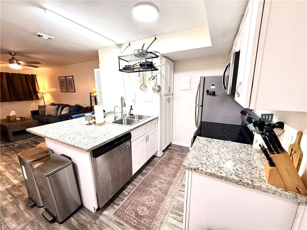 Photo of 2413 Leon Street St #108, Austin, TX 78705 (MLS # 26001115)