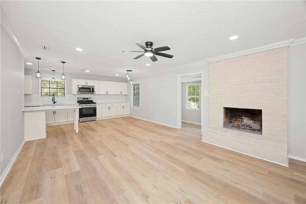 Photo of 1803 S Park Street, Brenham, TX 77833 (MLS # 26009550)