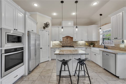 Tiny photo for 8312 Raintree Drive, College Station, TX 77845 (MLS # 26008914)