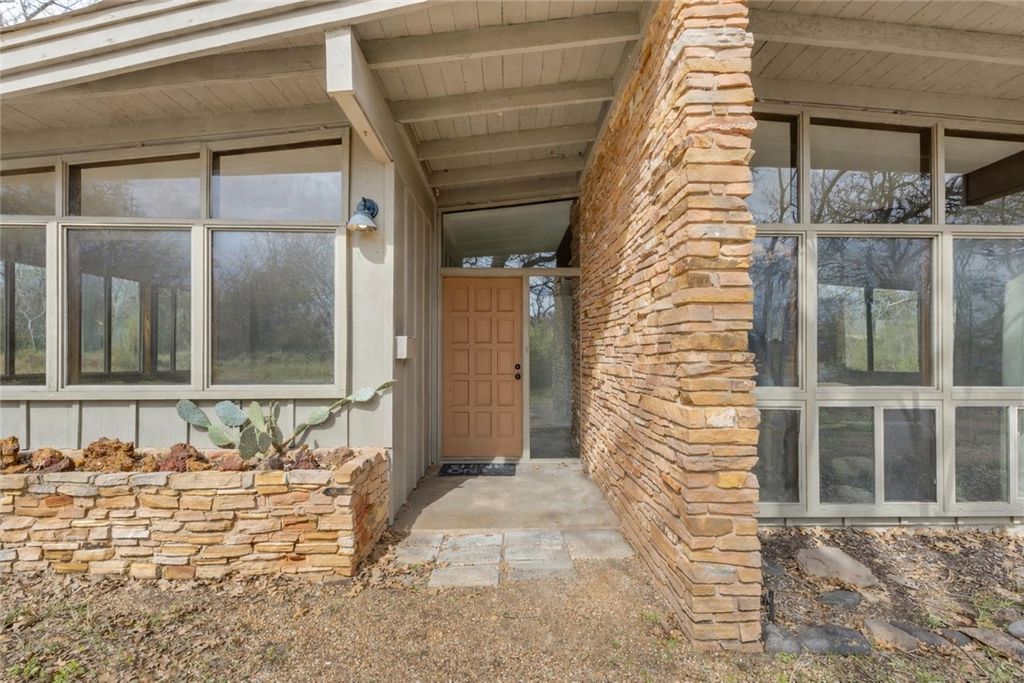 Photo of 1215 Orr Street, College Station, TX 77840 (MLS # 26001897)