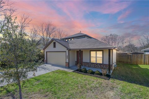 Tiny photo for 2101 Heritage Meadow Lane, Bryan, TX 77803 (MLS # 26003082)