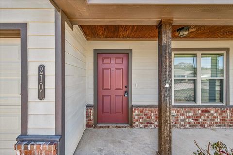 Tiny photo for 2101 Heritage Meadow Lane, Bryan, TX 77803 (MLS # 26003082)