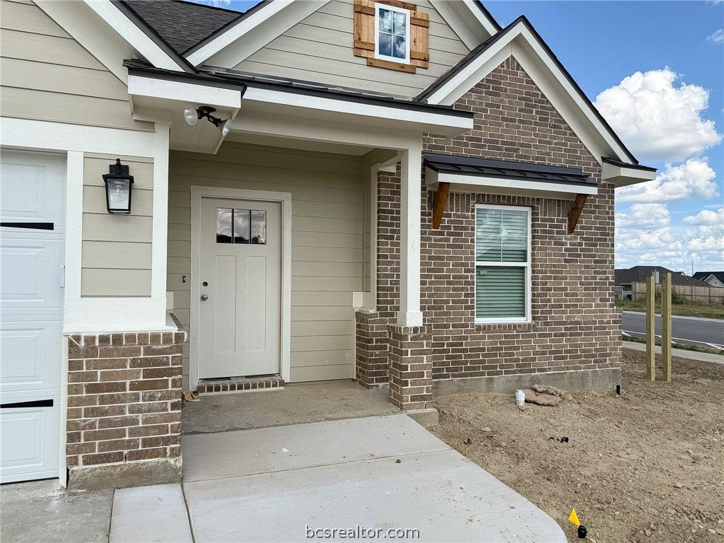 Photo of 3241 Wesley Loop, Bryan, TX 77808 (MLS # 26011233)