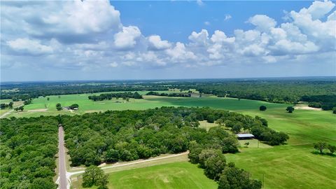 938 Schubrych Antis Rd (+/-20.99 acres) Bremond TX 76629