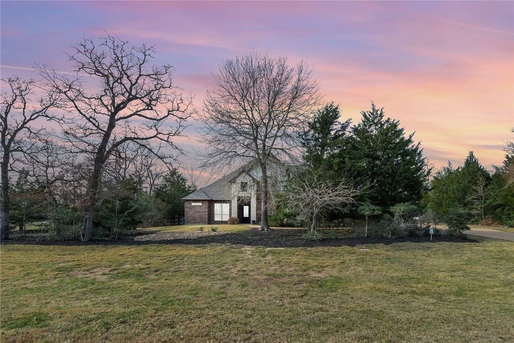 Photo of 3501 Kanati Cove, College Station, TX 77845 (MLS # 26002464)