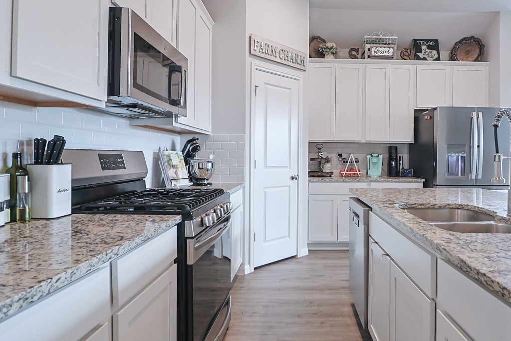 Navasota, Texas 77868, United States, 3 Bedrooms Bedrooms, ,2 BathroomsBathrooms,Residential,Active,6864