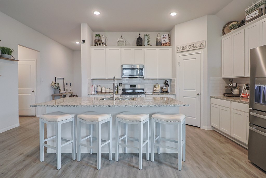 Navasota, Texas 77868, United States, 3 Bedrooms Bedrooms, ,2 BathroomsBathrooms,Residential,Active,6864