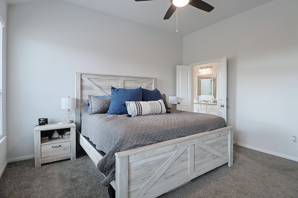 Navasota, Texas 77868, United States, 3 Bedrooms Bedrooms, ,2 BathroomsBathrooms,Residential,Active,6864