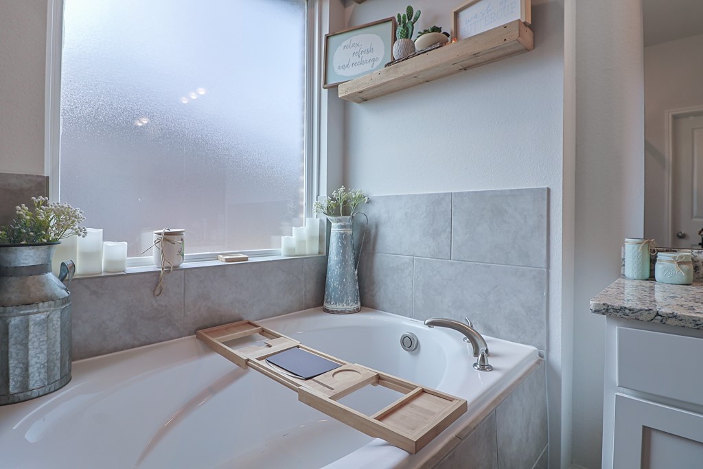 Navasota, Texas 77868, United States, 3 Bedrooms Bedrooms, ,2 BathroomsBathrooms,Residential,Active,6864