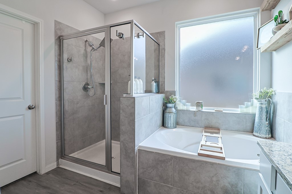 Navasota, Texas 77868, United States, 3 Bedrooms Bedrooms, ,2 BathroomsBathrooms,Residential,Active,6864