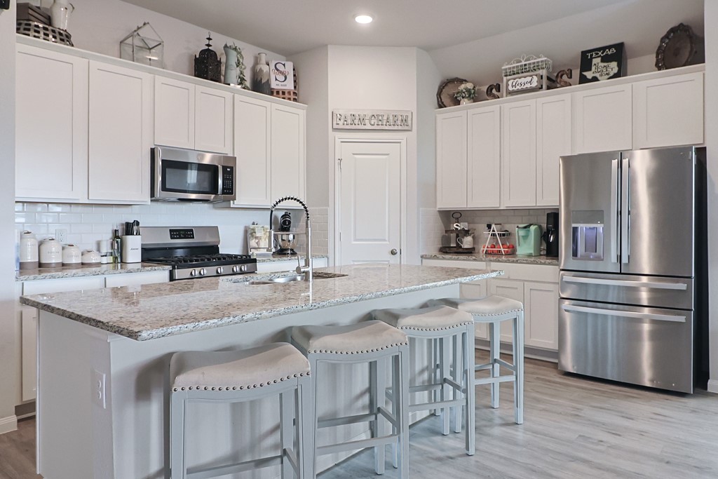 Navasota, Texas 77868, United States, 3 Bedrooms Bedrooms, ,2 BathroomsBathrooms,Residential,Active,6864