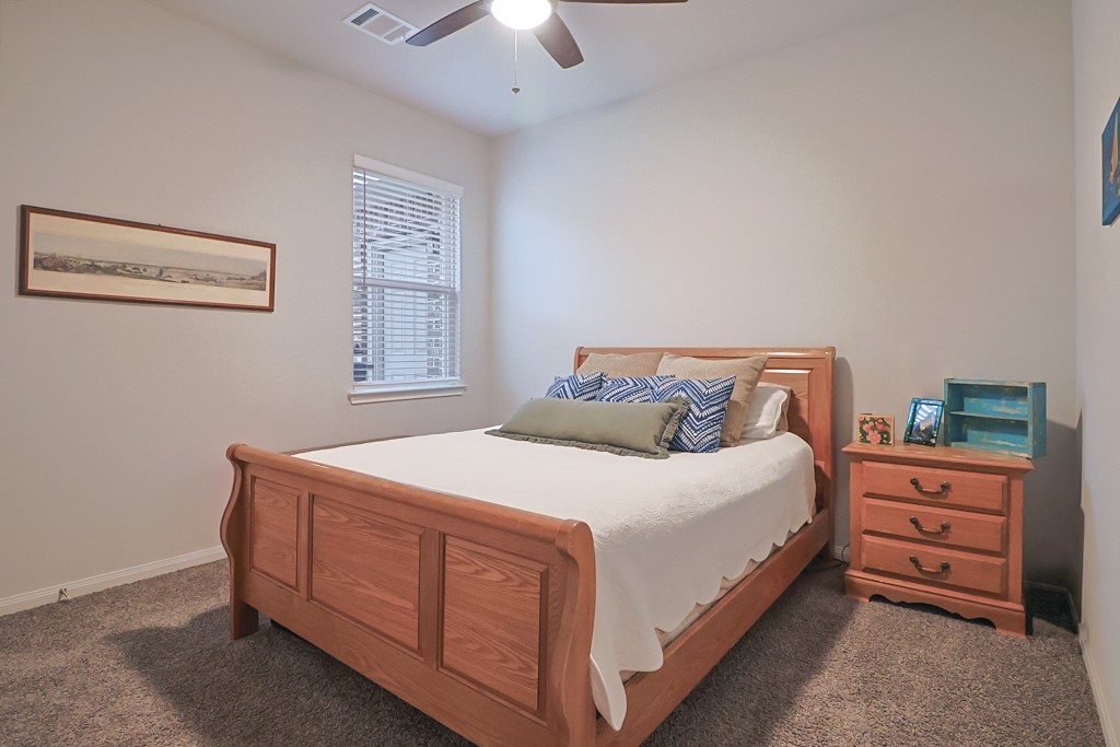 Navasota, Texas 77868, United States, 3 Bedrooms Bedrooms, ,2 BathroomsBathrooms,Residential,Active,6864